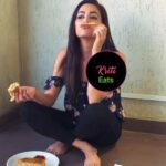 Kriti Kharbanda Instagram - I am still a kid at heart and I like playing with my food. But more than that I like eating it. Now this GIF with my name on it is like a new toy and I can’t resist using on my stories. Do you think you are a bigger foodie than me? Then take part in the #EatsLikeAFoodie challenge and win free food for all of 2019! Here is how: 1) Capture your foodie moment. 2) Use Uber Eats personalised name GIF on your story 3) Follow & tag @ubereats_ind and use #EatsLikeAFoodie
