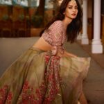 Kriti Kharbanda Instagram - @bridestodayin @nupurmehta18 @rahuljhangiani @heemadattani @the.mad.hair.scientist @hinaldattani