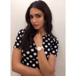 Kriti Kharbanda Instagram – Feeling sad that I missed the #DWali party @harshad.toast! But since this is my favourite time of the year, I have a something special for all of you. This festive season shop for your favourite @danielwellington watch and get a complimentary watch strap + heart charm with your purchase. Along with my code “DWKRITI” to avail a 15% off. This is the time to shower some love over your loved ones. #DanielWellington #DWIndia #DWmumbai