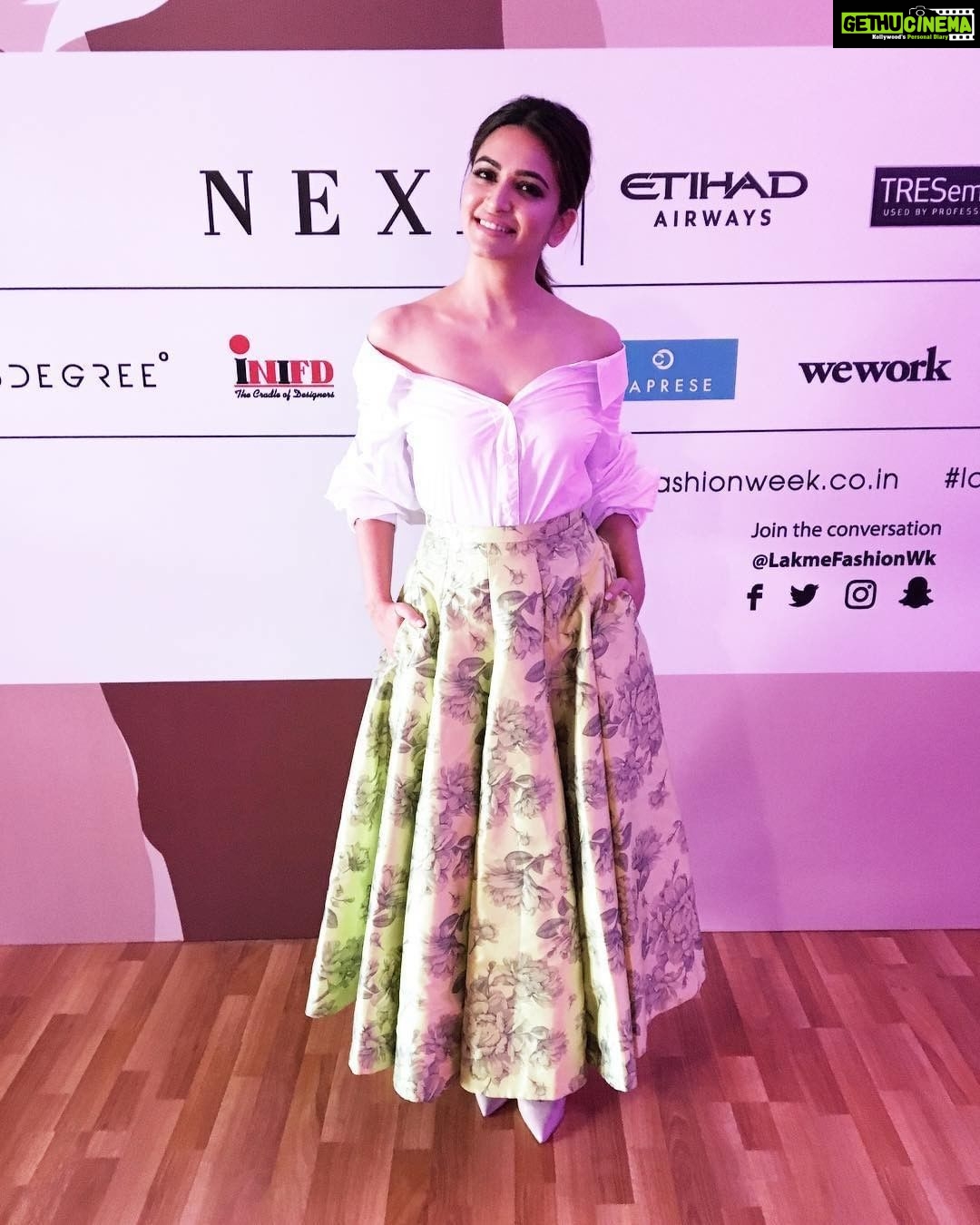 Kriti Kharbanda Instagram - @Regrann from @missmalini - @kriti.kharbanda looks ever so pretty in this ladylike number by @nishkalulla at @lakmefashionwk ππ β β β β β β β β β β β β β β β β β β β β β β β β β β β β β β β β β β β β β β β β β β β β β #capresegirlxnishkalulla #nishkalulla #capresegirl #saiyamikher #LakmeFashionWeek #5daysoffashion #LFW18 #MMAtLFWSR18 #LFWSR18 #fashionable #fashiondesign #fashionstyle #fashiondaily #Indianfashionweek #OOTD #POTD #celebrity #fashionweek #styleinspiration #supermodel #runway #fashiongram