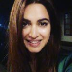 Kriti Kharbanda Instagram - #instafam ❤️❤️❤️ a big big thank you!!! 😘😘 #onemillionandcounting