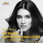 Kriti Sanon Instagram – i sincerely support this most needed initiative taken by @srisri for a #drugfreeindia. 
A great movement by @artofliving @mahaveerjainmum