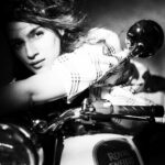 Kriti Sanon Instagram - Her looks may have the spotlight on her. But her soul steals the show every time. (J.Col.) 💙💙 👀👀 #poetrylover