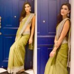 Kriti Sanon Instagram - Love experimenting when it comes to Sarees !! Diwali continues in my favorite @manishmalhotra05 💚💚 Earrings: @Azotiique Ring, bracelet: @minawala_jewellers Styled by @sukritigrover Hair @aasifahmedofficial Make Up @vinod1405