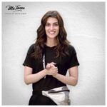 Kriti Sanon Instagram - Hey girls, Ms.Taken has its own website now.. Go check out some awesome Ms.Taken styles on www.mstaken.in 💃🏻💃🏻. #HappyShopping #AwesomeDeals #mstakenfashion @ms.takenfashion