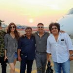 Kriti Sanon Instagram - Hello Mumbai!! ♥️♥️ so good to be back! #Houseful4 Schedule wrap! 💃🏻 @chunkypanday @akshaykumar @sudeepchatterjeedop #SajidKhan