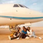 Kriti Sanon Instagram - #Houseful4 jaisalmer schedule wrap! 💙✈️ @akshaykumar @riteishd @kriti.kharbanda (P.S. thats the only pic i had🙈)