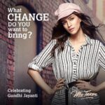 Kriti Sanon Instagram – This Gandhi Jayanti, as the great man once said, be the change that you want to see. #GandhiJayanti #MsTakenFashion