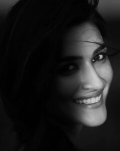 Kriti Sanon Instagram - Unplug.. and Just BE.. sometimes thats all you need.. 💫✨ 📷 : @harjeetsphotography