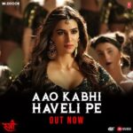 Kriti Sanon Instagram - Kaha tha na, bohot mazaa aayega! #AaoKabhiHaveliPe out now: Link in bio. @Rajkummar_Rao @ShraddhaKapoor #DineshVijan @amarkaushik @badboyshah @nikhitagandhiofficial @soulfulsachin @jigarsaraiya @maddockfilms #D2RFilms @krishna.dk @rajanddk @officialjiocinema @tseries.official