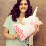 Kriti Sanon Instagram - My new car pillow!! Love Love Love it @monkinz2017 💖💕💘 #UnicornLove
