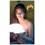 Kriti Sanon Instagram - You guys make me glow! Lol..😉😉 Thankkk you for the 11Million love ❤️❤️❤️❤️❤️❤️❤️❤️❤️❤️ #11MillionOnInstagram 📸: @castingchhabra ❤️