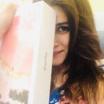 Kriti Sanon Instagram - Happyyy Me!!!! 😍So excited to start using my #appleipadpro 💖🤩🤩🤩