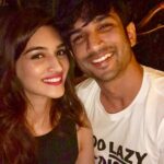 Kriti Sanon Instagram - Happyyyy Birthday @sushantsinghrajput !! Keep that childlike smile always alive..! May you always stay as curious and excited as ever and may all that you wish for comes true! 🤗