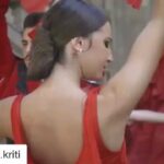 Kriti Sanon Instagram - Wanna go back to Spain!!!! BTS of the latest Titan Raga Espana collection campaign! @titanwatchesindia ❤️❤️💃🏻💃🏻