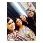 Kriti Sanon Instagram – With the women who’ve organized the fabulous MAMI film festival all by themselves! To support and talk about #GenderEquality at #WomenInFilmsBrunch @mumbaifilmfestival @oxfam_india 💃🏻💃🏻 Great energy! Thank you @paagole and @anupama.chopra for doing the amazing work u guys do! ❤️❤️