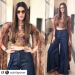 Kriti Sanon Instagram - #Repost @sukritigrover with @repostapp ・・・ @kritisanon in @pallavijaipur for @bareillykibarfi promotions Styled by @sukritigrover @style.cell Hair @aasifahmedofficial Makeup @makeupbyadrianjacobs #kritisanon #sukritigroverforstylecell #bareillykibarfi