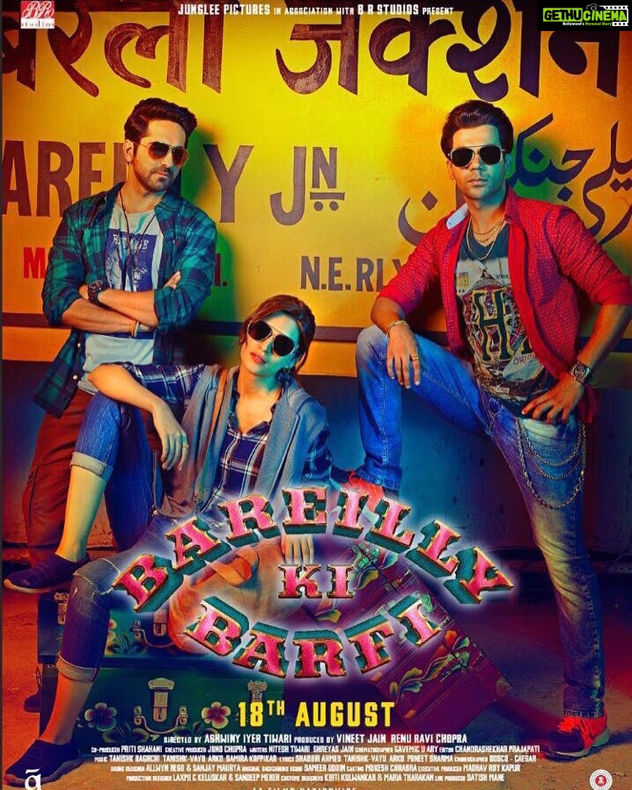 Kriti Sanon Instagram - After the ड्रामा & ठुमका here comes #BareillyKaSwag. Check out our new poster from @BareillyKiBarfi – In Cinemas 18th Aug.
