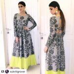 Kriti Sanon Instagram – Yesterday:) #Repost @sukritigrover with @repostapp
・・・
@kritisanon all pretty in @debashrisamanta Earrings @deepagurnani Juttis @needledust Styled by @sukritigrover @style.cell Hair @aasifahmedofficial Make Up @makeupbyadrianjacobs #sukritigroverforstylecell #kritisanon #bareillykibarfi