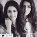 Kriti Sanon Instagram - Just love being in your studio @avigowariker !! Thanks for the awesome shoot! ❤️❤️ @nupursanon #Repost @avigowariker with @repostapp ・・・ #PostPackUpShot with the absolutely lovely @nupursanon . And great company throughout with SisterCool @kritisanon 🤗 #Photoshoot #POTD #Monochrome #HumanEffect #Portraiture