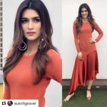 Kriti Sanon Instagram - Raabta ❤️❤️ #Repost @sukritigrover with @repostapp ・・・ @kritisanon in @prabalgurung 💥💥 for @raabtaofficial promotions Styled by @anaitashroffadajania @sukritigrover @style.cell hair @aasifahmedofficial Make Up @jacobsadrian #kritisanon #raabta #prabalgurung