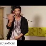Kriti Sanon Instagram - Whats that one move that you always do on a dance floor?? Your Signature step, your #SaddaMove ?? Record & Show us Your #SaddaMove !! Use the hashtag and we will post the best ones!! ❤️❤️ #Repost @raabtaofficial with @repostapp ・・・ #ShivAndSaira have shown their moves! Do you have a signature move too? Share videos with #SaddaMove now: (song link in bio) @kritisanon @sushantsinghrajput @maddockfilmsofficial @tseries.official #Raabta #contest #contestgram #contestday