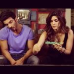 Kriti Sanon Instagram – ‪So ‘Trailer out Tomo’ but @sushantsinghrajput I won this game! Next time come up with better words 😜‬
‪#RaabtaTrailerTomorrow