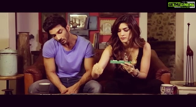 Kriti Sanon Instagram - So 'Trailer out Tomo' but @sushantsinghrajput I won this game! Next time come up with better words 😜 #RaabtaTrailerTomorrow