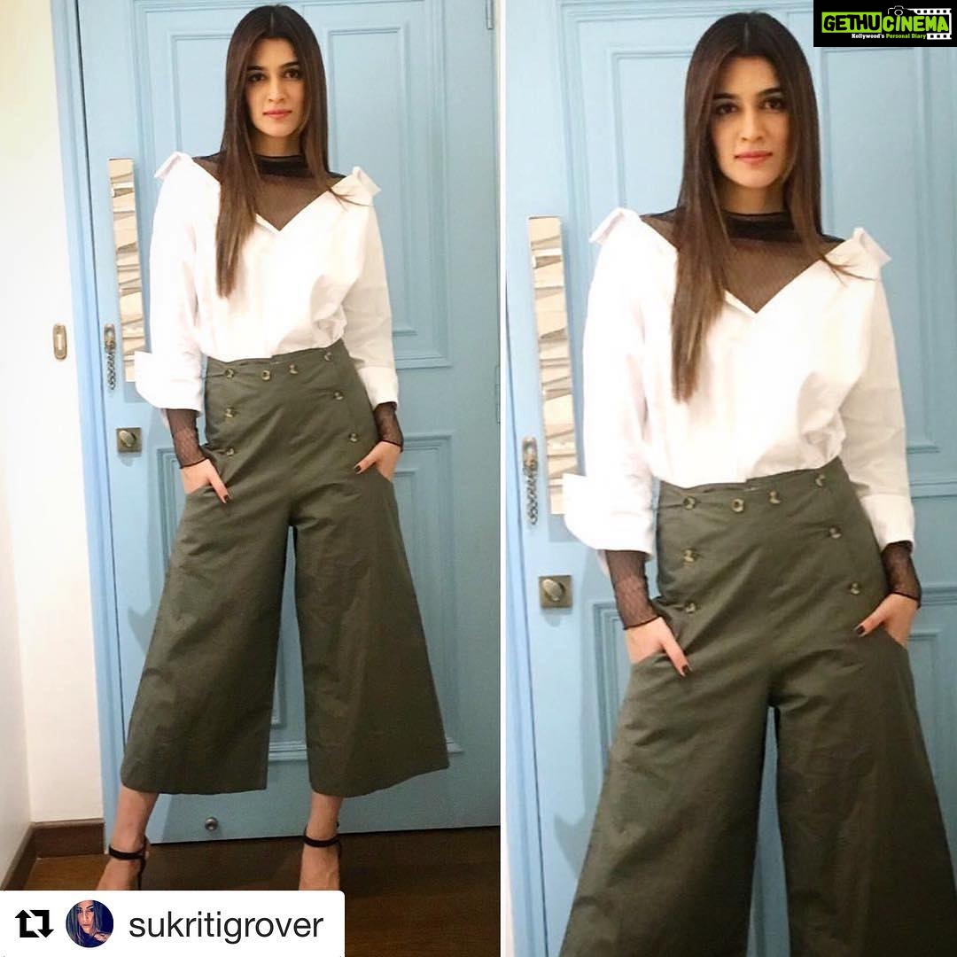 Kriti Sanon Instagram - #Repost @sukritigrover with @repostapp ・・・ @kritisanon for Zoom Tv in @madison_onpeddar Styled by @sukritigrover @style.cell #stylecell #sukritigroverforstylecell #kritisanon #zoomtv