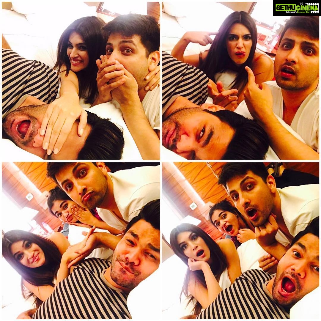 Kriti Sanon Instagram - Mental!!! 🙈😂❤️ @jacobsadrian @aasifahmedofficial