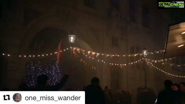 Kriti Sanon Instagram - Hahaha Cemora! That’s one mad trip you’re on @one_miss_wonder! Hey guys check this #MadNomad out.! :) #Repost @one_miss_wander with @repostapp ・・・ Heard you just got back from your trip @kritisanon. Here’s what I’ve been up to ;) #Spain #Party #Street #Scenes #MadNomad
