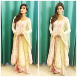 Kriti Sanon Instagram - #aboutlastnight Me all dressed up for Diwali in this lovely @tamannapunjabikapoor outfit! Styled by my fab @sukritigrover