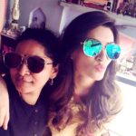 Kriti Sanon Instagram - When in doubt..POUT! 😘 craziness wid my crazy director 💃🏻 #BareillykiBarfi #Onsetmasti #Ashwini