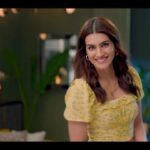 Kriti Sanon Instagram - Do you think everything exotic is effective? Ingredients sourced from our own country, are not only best suited for our desi skin but are also highly nourishing in nature. Joy Honey & Almonds Body Lotion nourishes your skin without making it oily. #joy #honeyandalmonds #beautifulbynature #personalcare @joy_beautifulbynature #ad