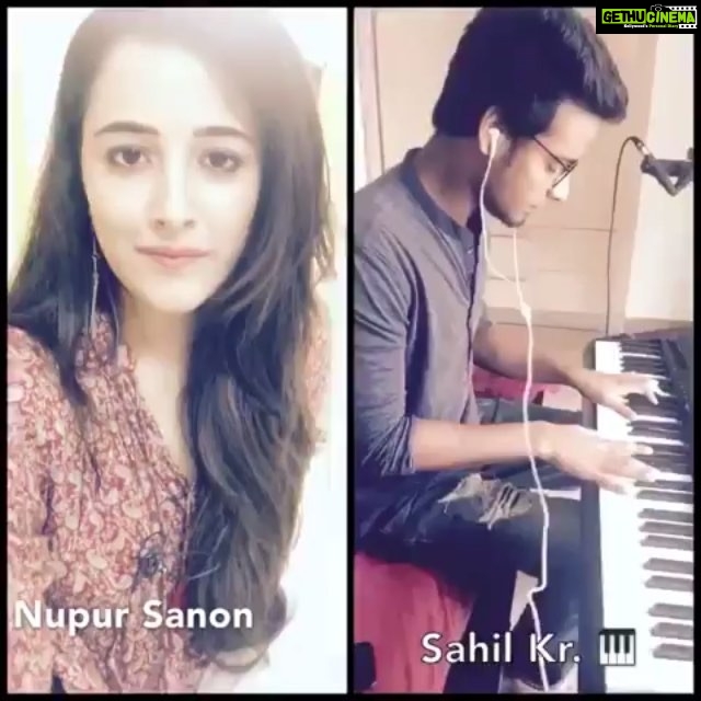 Kriti Sanon Instagram - ❤️❤️ my rockstar @nupursanon !! This one wil surely put a smile on ur face @sabbir24x7 ☺️ Tried this app for the first time ! :D @sahilkr6 Got lots of requests for this song.. PS : sorry for the background noise ( Use Earphones) ☺️ #snippetonrequest#sabtera#withsahil#musicallyconnected #acapella ™@nupursanon