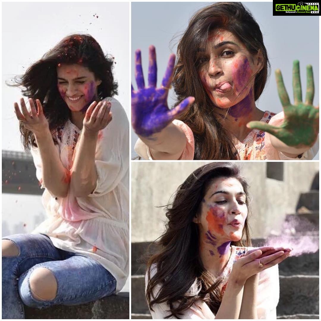 Kriti Sanon Instagram - Happppyy Holi everyone!!! Have a fun safe and colorful Dry holi this time.. Save water! #HoliHai