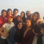Kriti Sanon Instagram - All smiles.. Wat fun!! Thankuuuu @farahkhankunder 😘😘