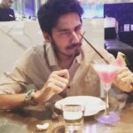 Kriti Sanon Instagram – The man with a not-so-manly drink! ;) hahaha..! I know u wil hate me for this caption! @kshitijm