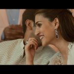 Kriti Sanon Instagram - #VedhaSajjeya, song out tomorrow. To give you some shaadi feels 💖💖 #HumDoHamareDo Streaming from 29th October, on @disneyplushotstar #DisneyPlusHotstarMultiplex @rajkummar_rao #PareshRawal #RatnaPathakShah @aparshakti_khurana @manurishichadha @prachee_shah_paandya @mazelvyas_official #DineshVijan @cinemanabhishek @rekha_bhardwaj @varun_wave @sachinjigar @soulfulsachin @jigarsaraiya @koo_ba_koo @ithermoman @prashantalkiez @amalendu_dop @maddockfilms @zeemusiccompany #YehDiwaliFamilyWaali