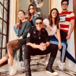 Kriti Sanon Instagram - Kya Kool Hain Hum 😎😎 #Housefull4 @akshaykumar @riteishd @hegdepooja @kriti.kharbanda