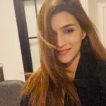 Kriti Sanon Instagram – Good hair day slow-mo madness!! 🤷‍♀️🤪💋💃🏻 Captured on my new #iphone11ProMax 📱 Lovin it!