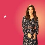 Kriti Sanon Instagram – So excited to announce the all-new AW’19 collection from @mstakenfashion! 💕 Go check it out in the #linkinbio and add to cart, girls! #MakeMoreMistakes 
#newcollection #autumnwinter #womensfashion