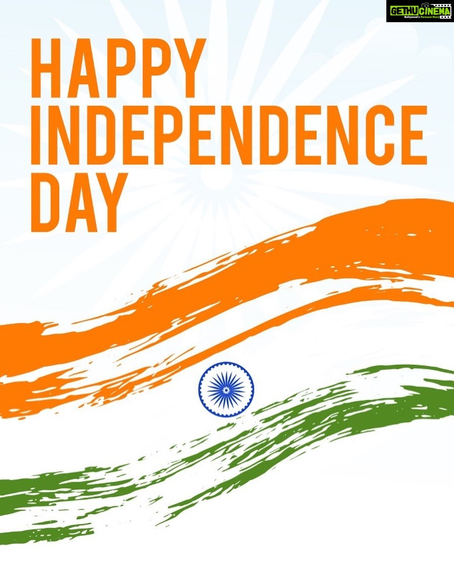 Kriti Sanon Instagram - Wishing you all a very Happy Independence Day!! ๐ฎ๐ณ Hereโs to freedom.. of thoughts, of expression, of choices.. freedom to choose how you want to lead your life, what you want to be, who you want to love.. freedom to be YOU! ๐๐๐ปโโ๏ธ #JaiHind #ProudIndian ๐ฎ๐ณ๐ฎ๐ณ
