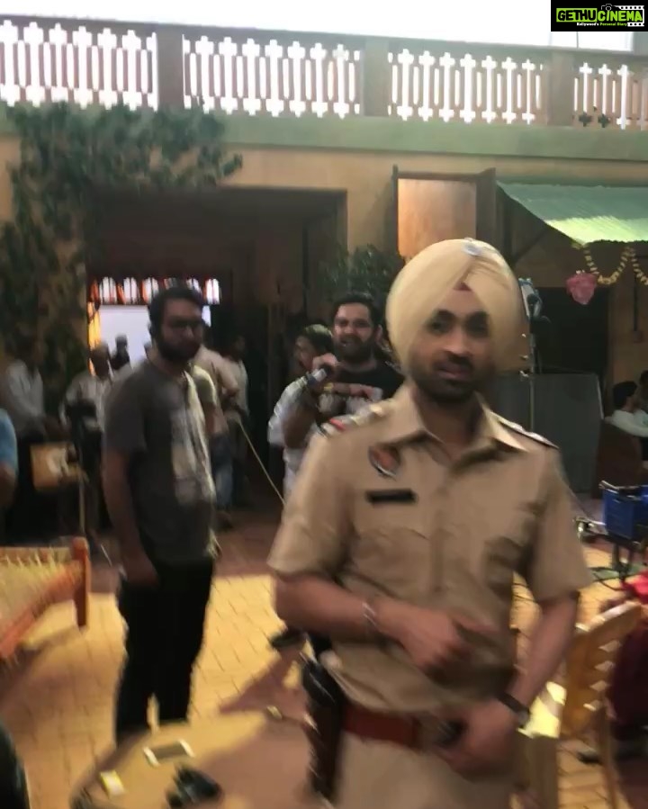 Kriti Sanon Instagram - Arjun Patiala in Theatres Now!! And Ritu Randhawa is now βWith you, For you, Always!β ππ»π @rohitjugraj @diljitdosanjh @fukravarun @maddockfilms @tseries.official