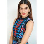 Kriti Sanon Instagram – ❤️💙