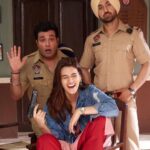 Kriti Sanon Instagram – Many moods of our trio!🤣😳😐☺️😁🤪 #ArjunPatiala @diljitdosanjh @fukravarun @maddockfilms @rohitjugraj @tseries.official