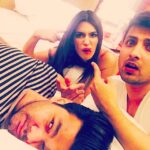 Kriti Sanon Instagram - We keep this love in a photograph📸 We make these memories for ourselves🎞 Where our eyes are never closing👀 Hearts are never broken💔 Time’s forever frozen still.💝 #Photograph And we look whacked out AF!🤣🤪 hahahaha.. #throwback @aasifahmedofficial @adrianjacobsofficial