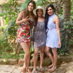 Kriti Sanon Instagram - Endless Conversations.. from “what’s going on” to “what went by”.. from life post shaadi to “that’s how i told my mom about him” to giggling about college crushes to sulking over heartbreak story! From “you remember that time” to “did i tell you about that incident” to “oh I didn’t know that” .. from college gossip to filmy gup to real life updates.. of course with our occasional but mandatory “aur bata” pauses.. i love how we can just chat and chat and chat and also are comfortable being silent just listenin to our favorite songs mixed with the sound of the waves.. thats what i’ll miss the most! Until next time girls!! 😘❤️ love you both! @ayushi.tayal @kriti_baveja