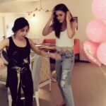 Kriti Sanon Instagram - Happiiesttt birthday My dilbar, my stylist cum friend cum sister @sukritigrover !!😘❤️ The nicest and the most pure hearted person i have ever ever met on this planet!! Sometimes bit too nice! 🙈Lol.. the person who makes me look cool and stylish and who acts like a mother when i am low and gives me gyan along with a warm hug!🤣 I love hearing you yap nonstop(well mostly)😜 i love you my suks!! Stay the amazing chirpy child you are! ❤️😘