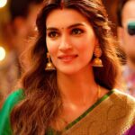 Kriti Sanon Instagram - One of my favorite looks of Rashmi from Luka Chuppi 💚💜 📸 : @harjeetsphotography